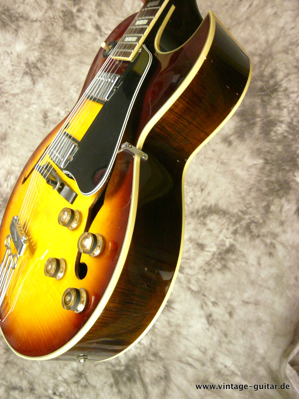 Ibanez_FA-100-ES-175-1980_sunburst-010.JPG