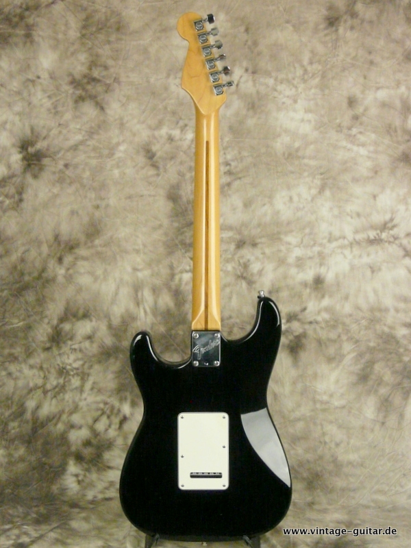 Fender-American-Standard-1989-black-004.JPG