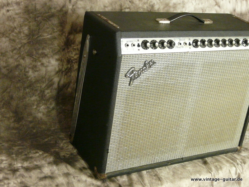 Fender-Pro-Reverb-1980-silverface-002.JPG
