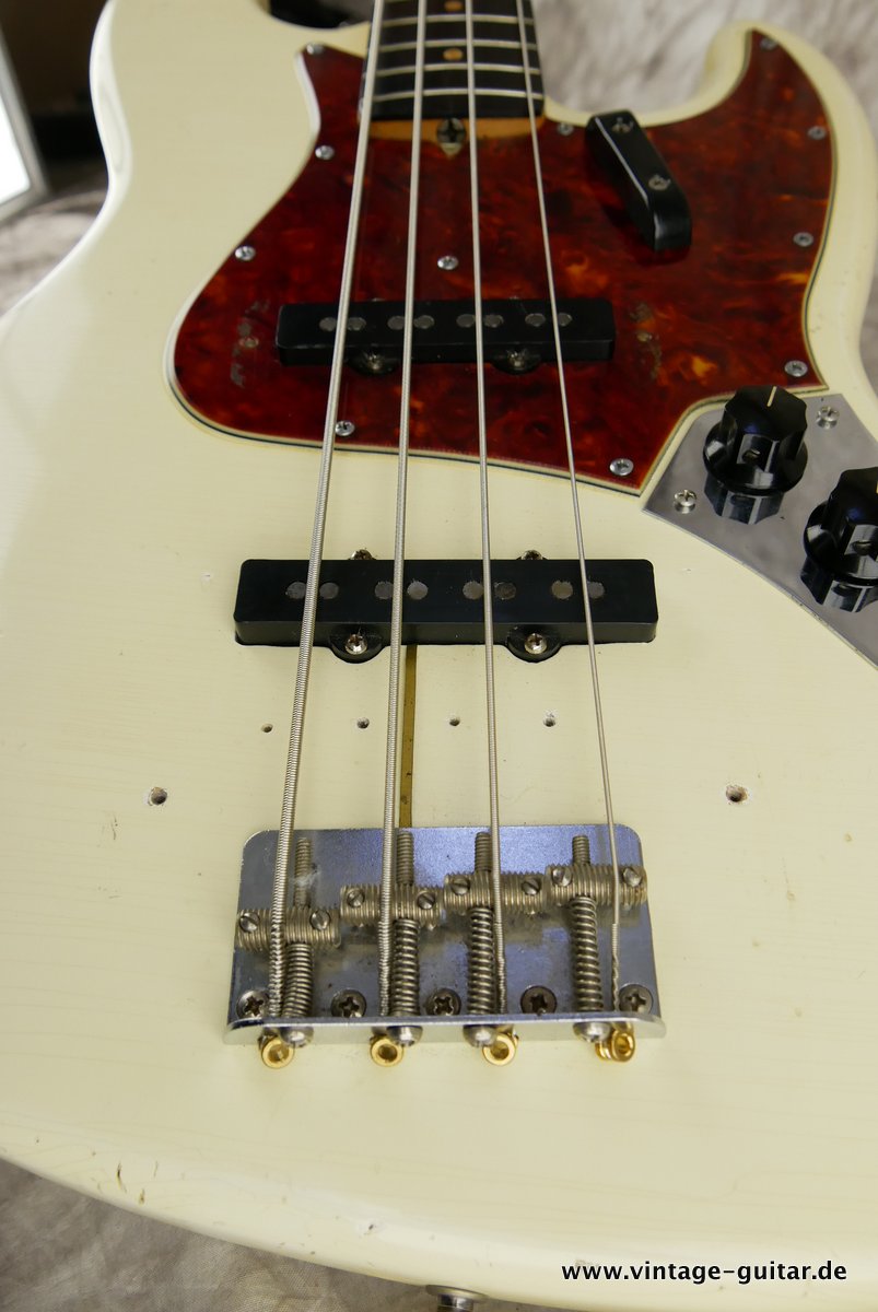 Jazz_Bass_Fender-1962-olympic-white-036.jpg