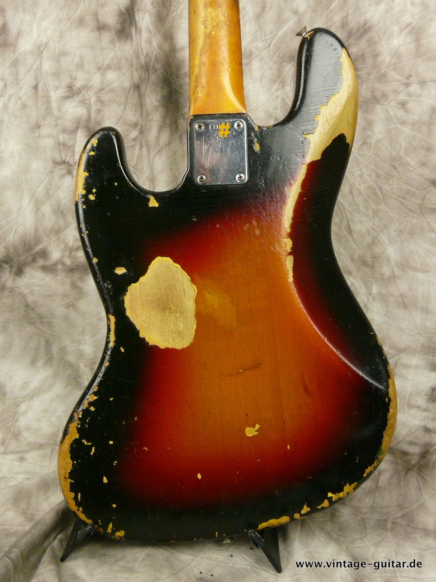 Fender-Jazz_Bass-1963_sunburst-004.JPG