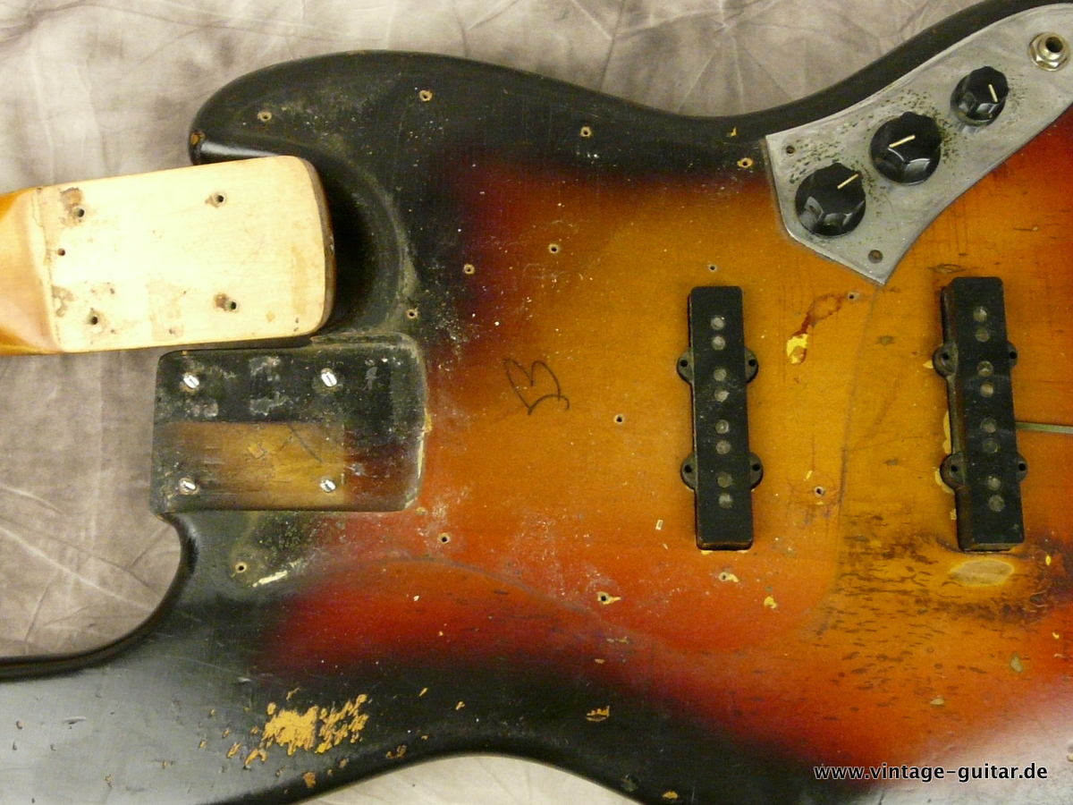 Fender-Jazz_Bass-1963_sunburst-020.JPG