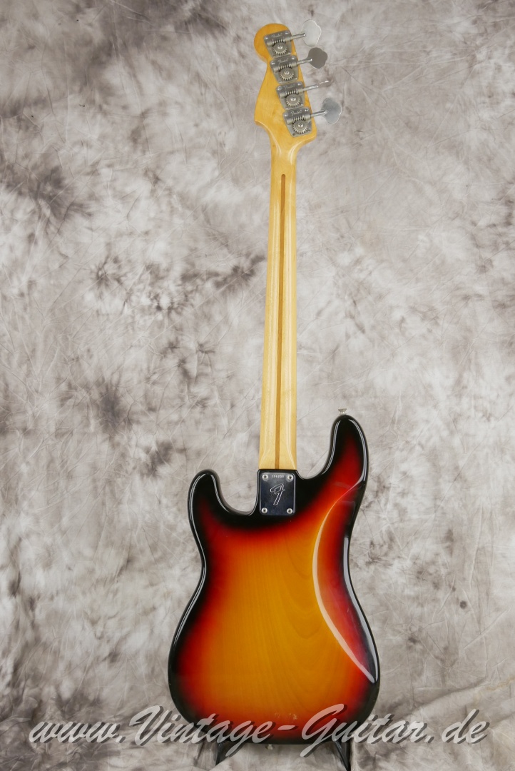 Fender-Precision-Bass-1973-003.JPG