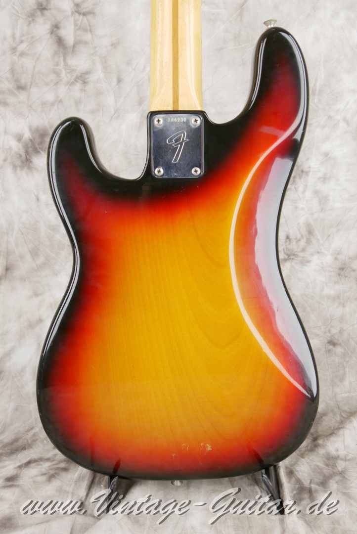 Fender-Precision-Bass-1973-004.JPG
