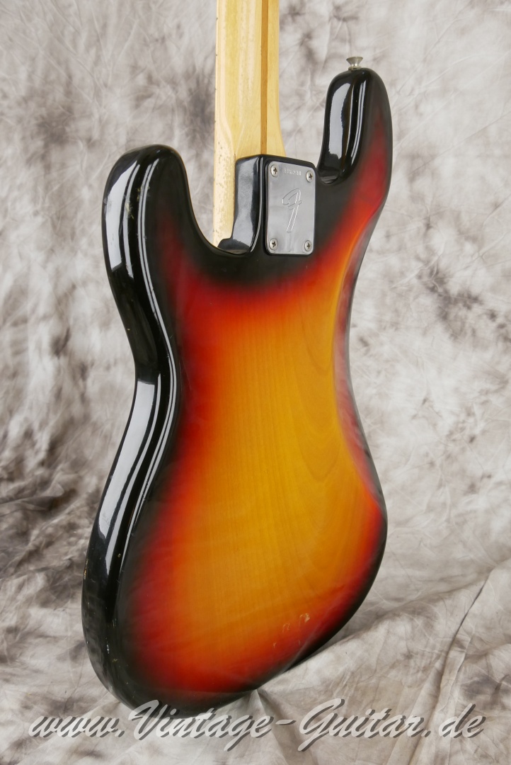Fender-Precision-Bass-1973-011.JPG