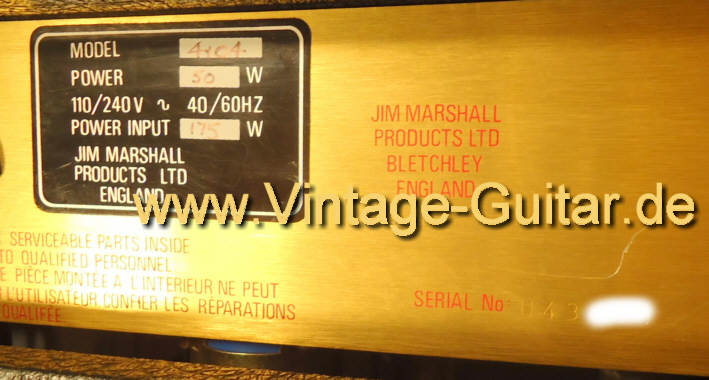 Marshall-JCM-800-4104-Combo-c.jpg