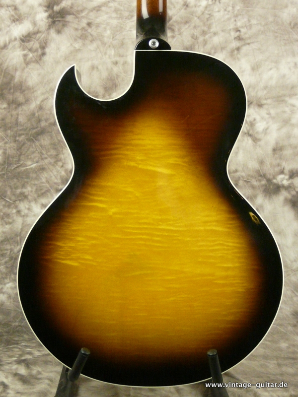 Gibson-ES-175-D-sunburst-2004-004.JPG