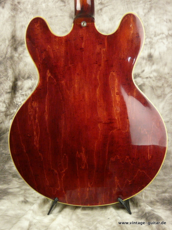 Gibson-ES-355-TD-1967-cherry-004.JPG