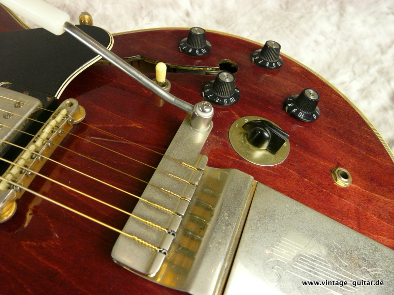 Gibson-ES-355-TD-1967-cherry-015.JPG