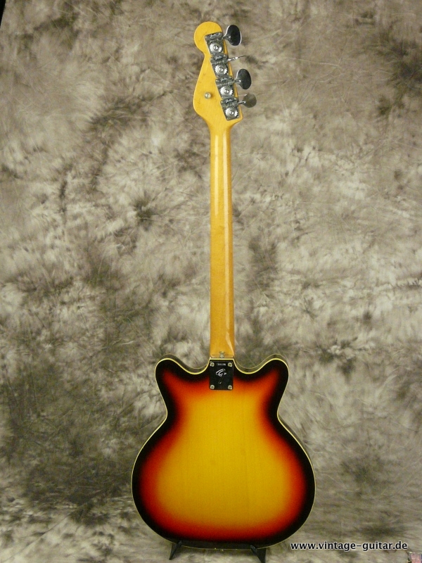 Fender-Coronado-Bass-1967-sunburst-003.JPG