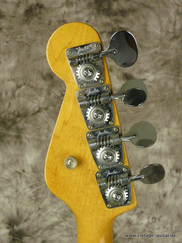 Fender-Coronado-Bass-1967-sunburst-009.JPG