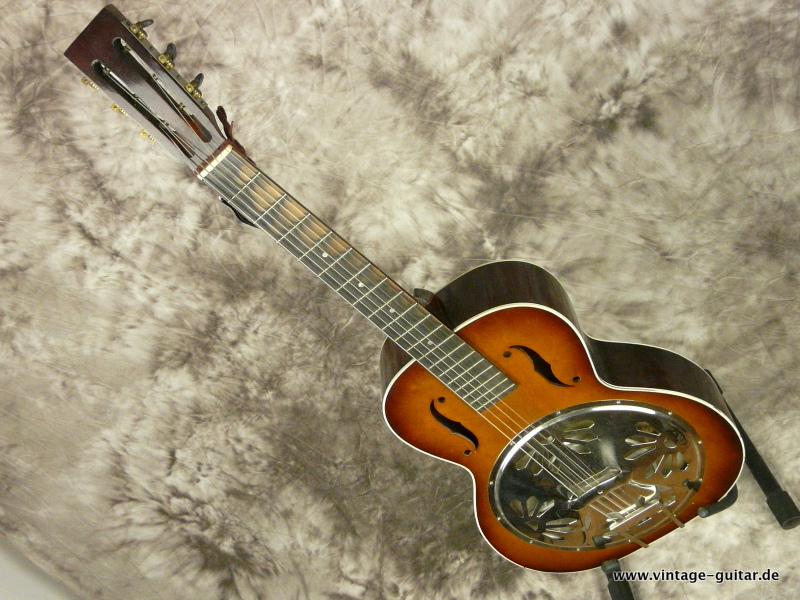 Regal-Montgomery-Wards-Resonator-guitar-006.JPG