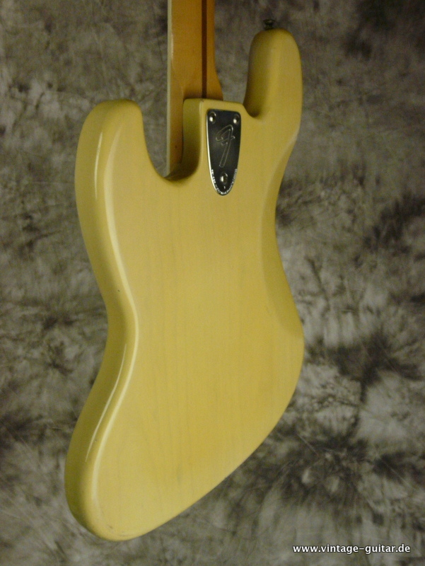 Fender-Jazz-Bass-1976-blonde-007.JPG