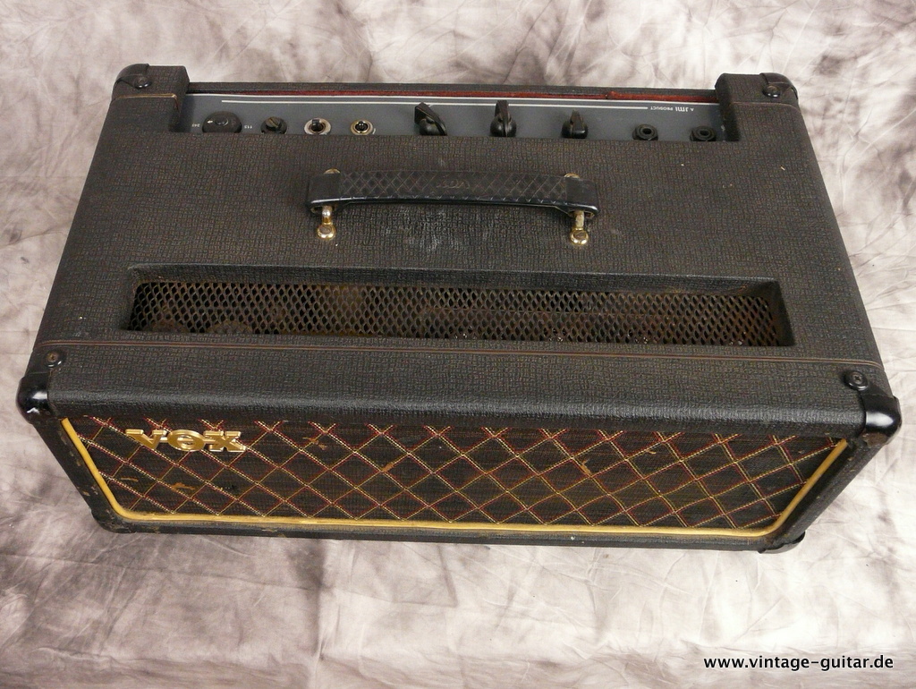 Vox-AC-100-1966-002.JPG