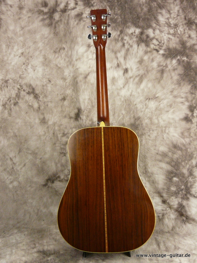 Martin-D-28-1977-003.JPG