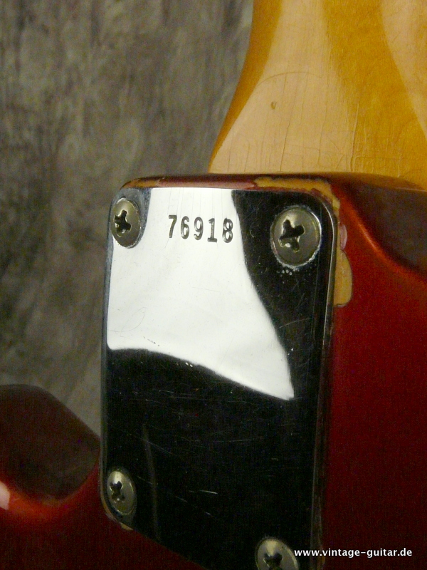 Fender-Jazzmaster-1962-candy-apple-red-009.JPG
