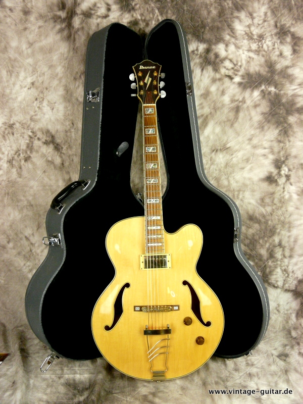 Ibanez-Pat-Metheny-2008-012.JPG