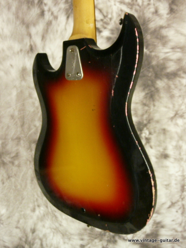 Hagström-Hagstrom-Bass-H-IIB-sunburst-020.JPG