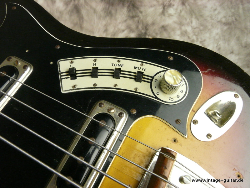 Hagström-Hagstrom-Bass-H-IIB-sunburst-026.JPG