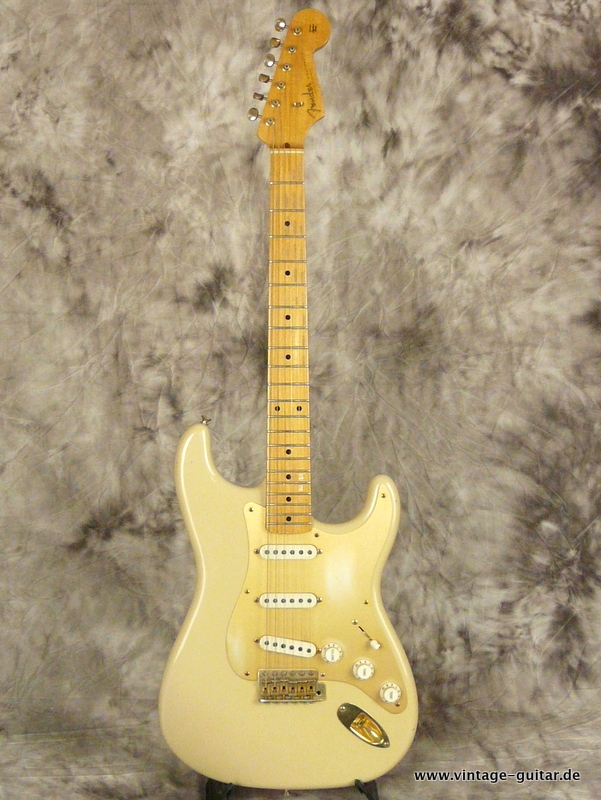 Fender_Stratocaster-56_reissue_2009_Custom-Shop-001.JPG