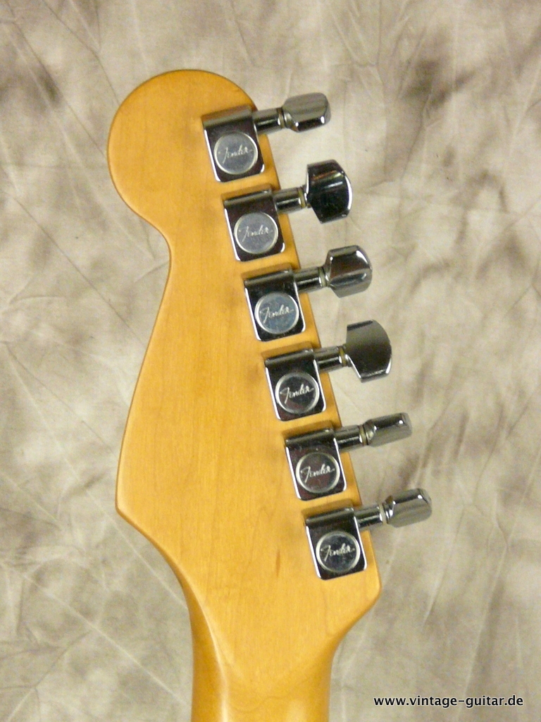 Fender_American-Standard-Stratocaster-1989-Black-006.JPG