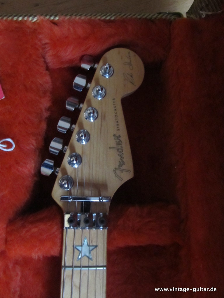 Fender-Richie-Sambora-Stratocaster-1993-Floyd-Rose-004.JPG