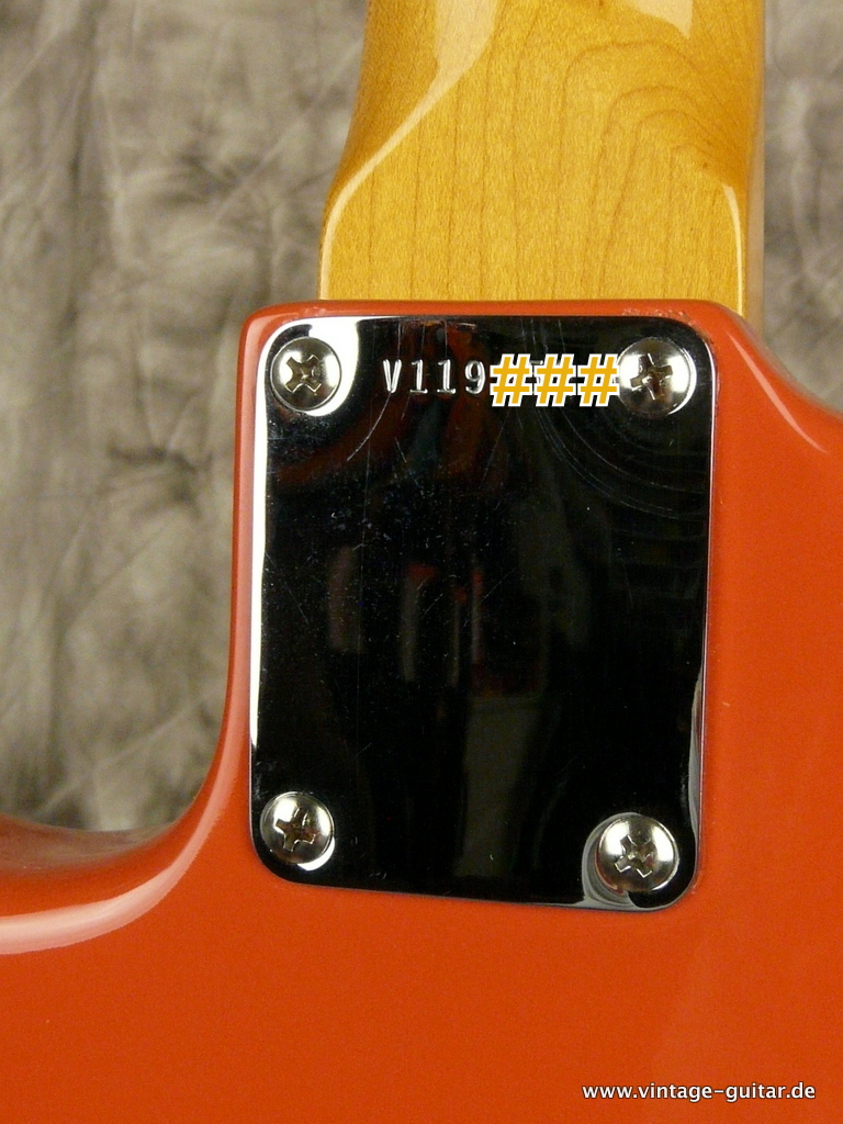 Fender-Jazzmaster-1996-AVRI-Vintage-Reissue-fiesta-red-008.JPG