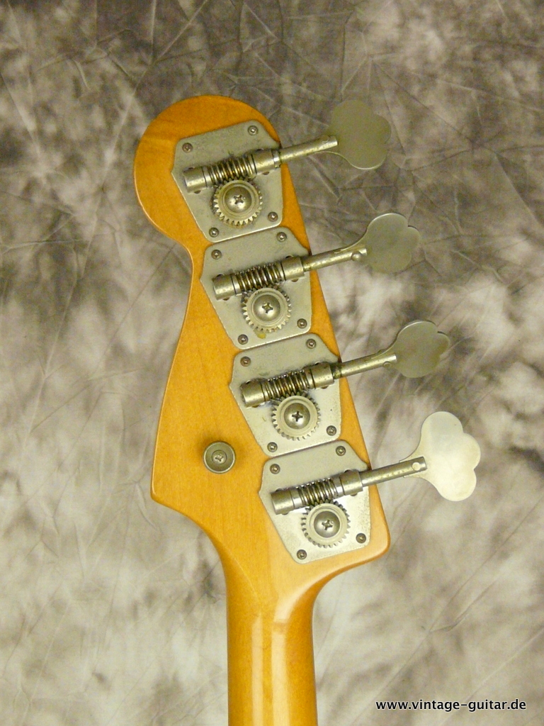 Fender-Precision-1957-Reissue-1982-Fullerton-006.JPG