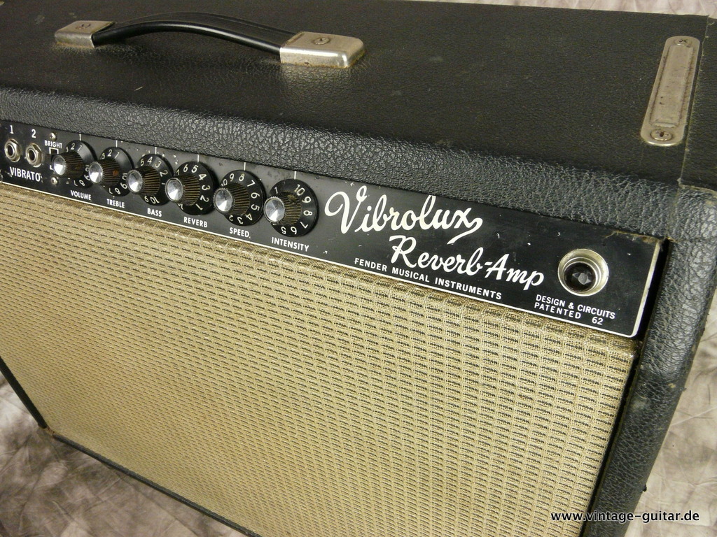 Fender-Vibrolux-blackface-1967-003.JPG