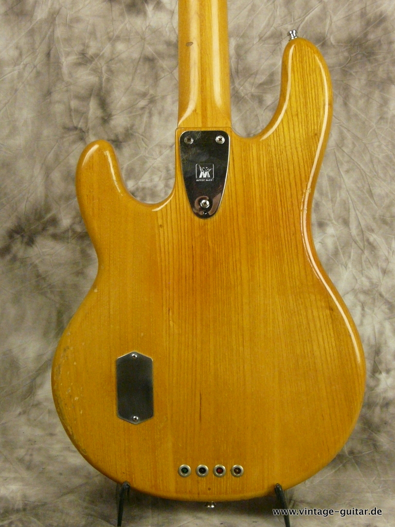 Musicman-Stingray-1978-natural-004.JPG