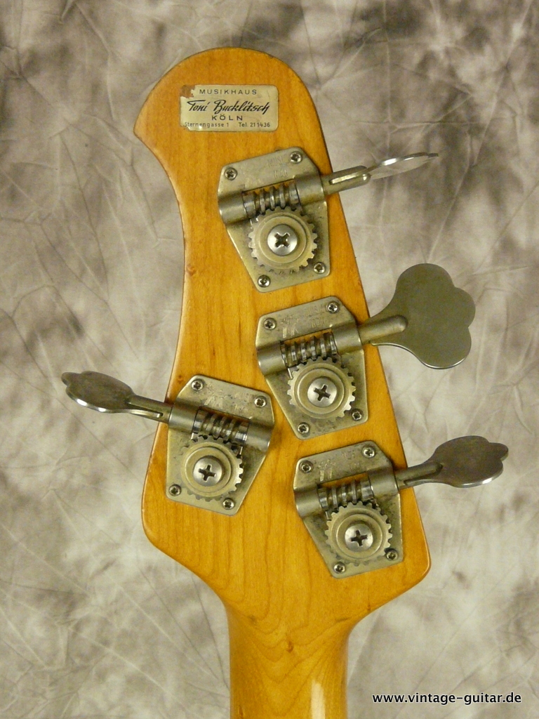 Musicman-Stingray-1978-natural-006.JPG