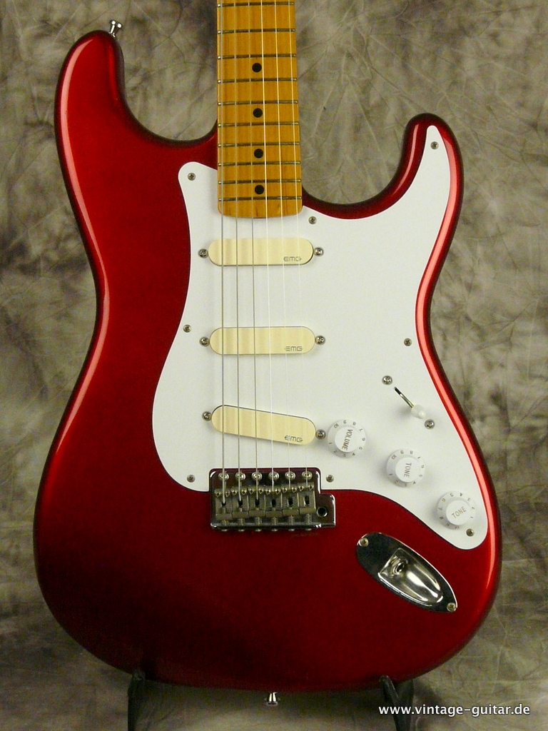 Fender-Stratocaster-Candy-Apple-Japan-Gilmour-002.JPG