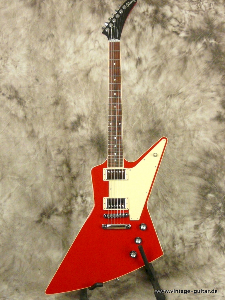 Gibson_Explorer-Sammy-Hager-2011-red-001.JPG