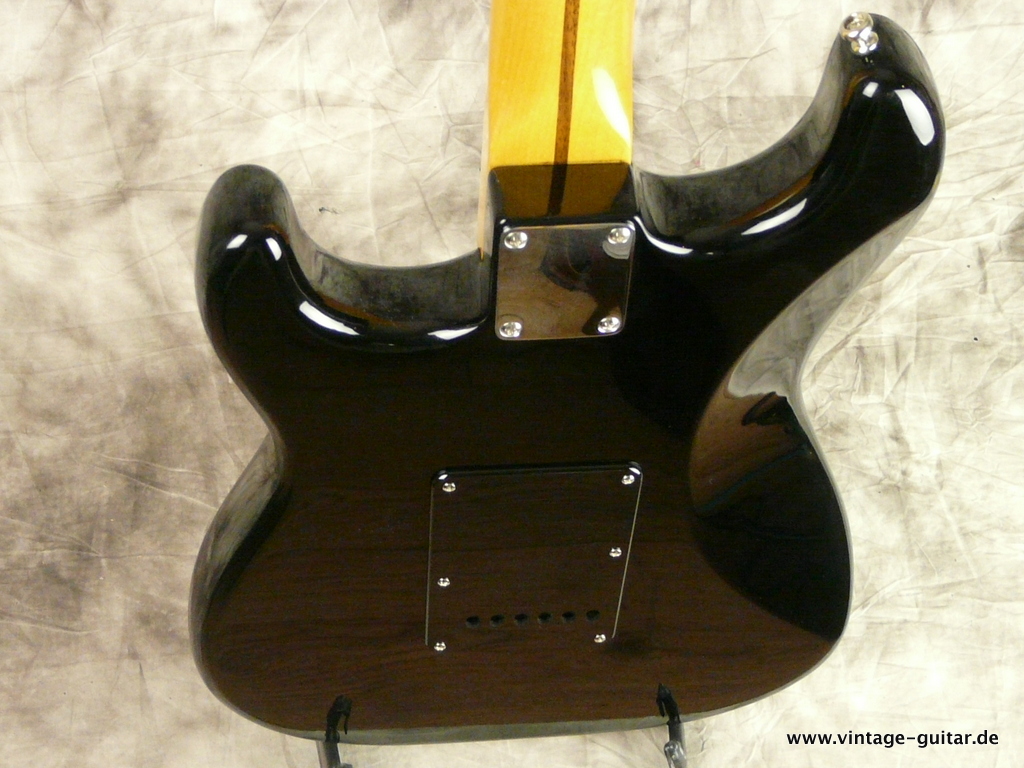 Fender-Stratocaster-David-Gilmour-black-Custom-Shop-020.JPG