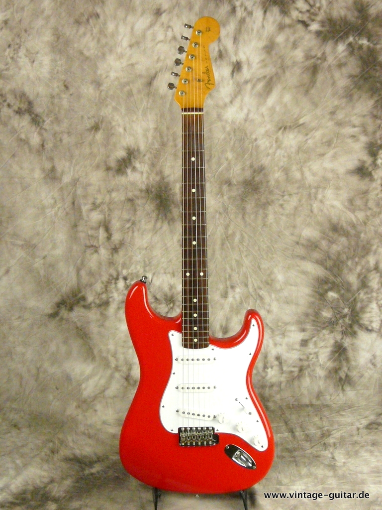 Fender-Stratocaster-hot_rod-red-002.JPG