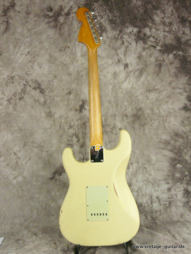 Fender-Stratocaster-1967-olympic-white-refinished-006.JPG