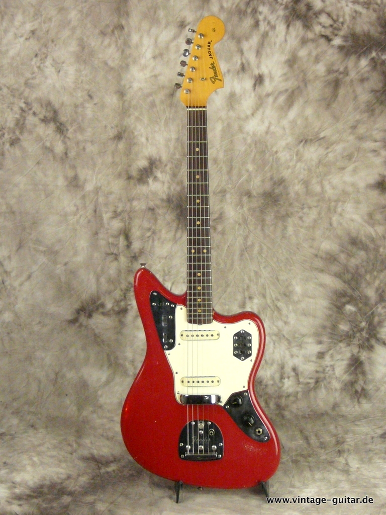 Fender_Jaguar-1964--refin-dakota-red-001.JPG