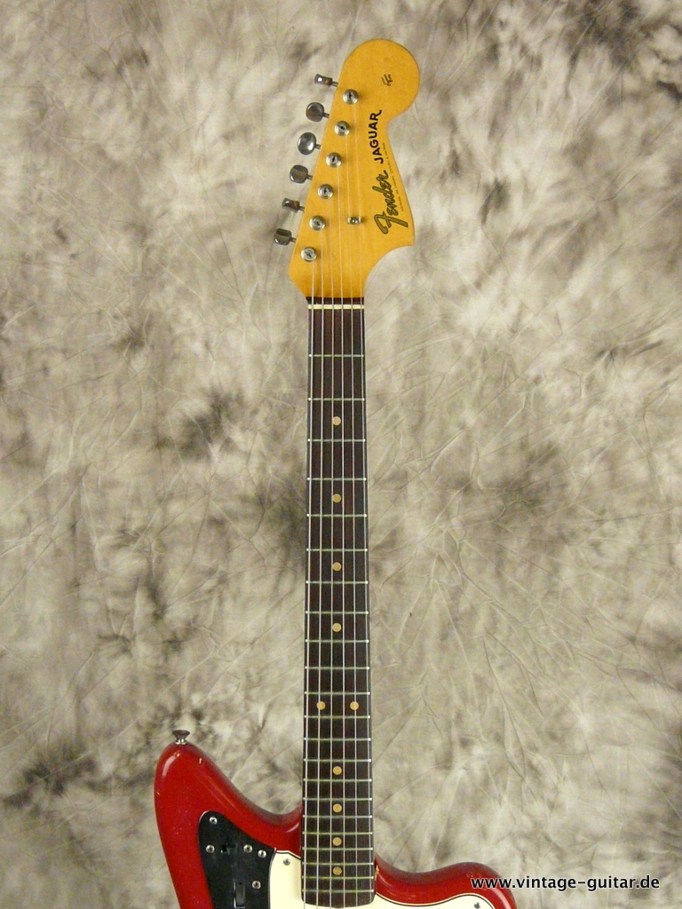 Fender_Jaguar-1964--refin-dakota-red-009.JPG