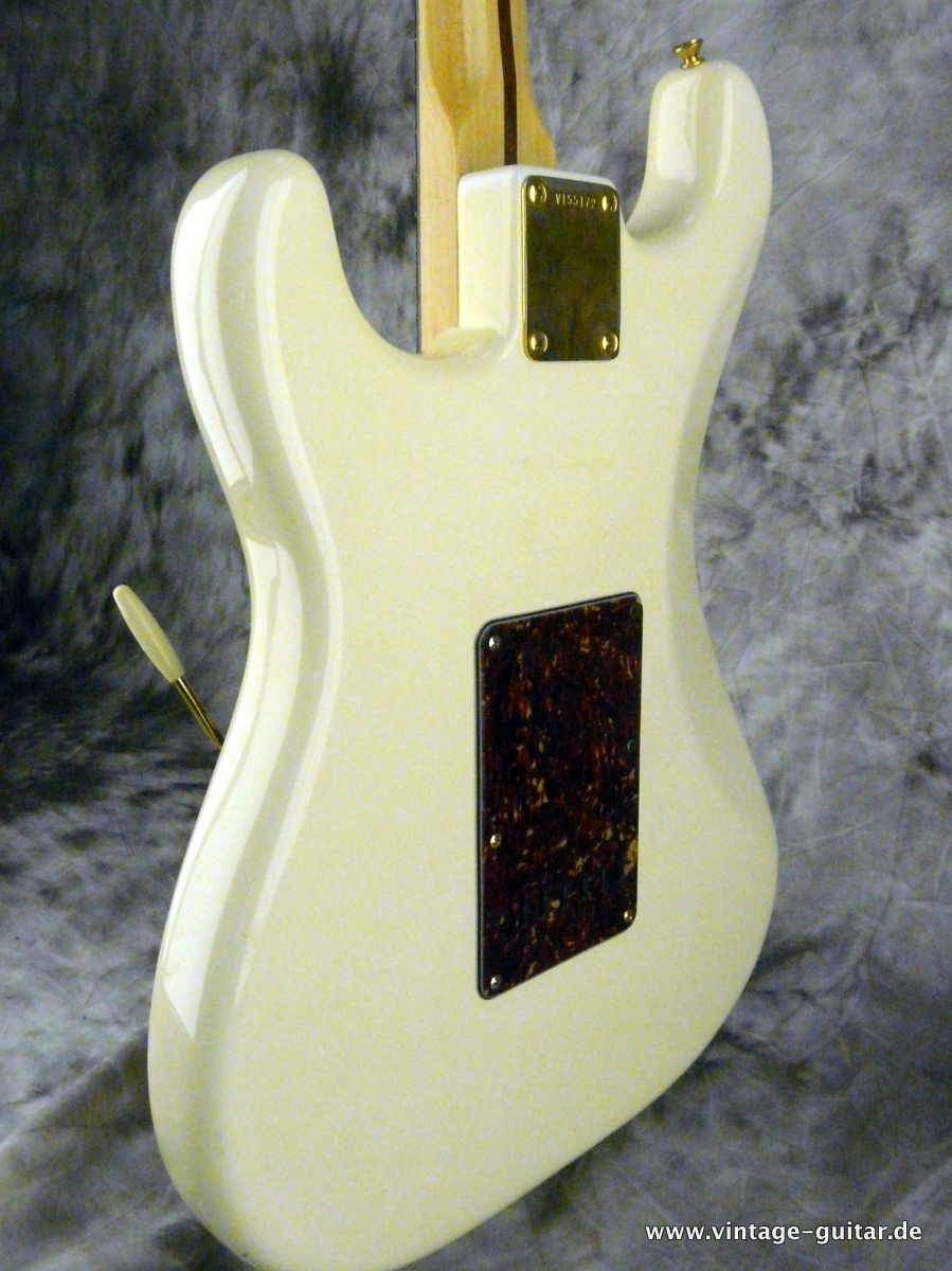 Fender-Stratocaster-Vintage-Deluxe-2002-olympic-white-007.JPG