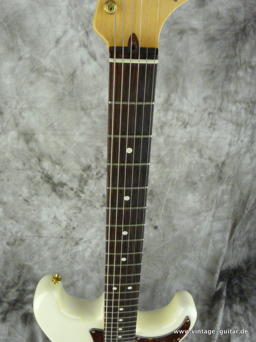 Fender-Stratocaster-Vintage-Deluxe-2002-olympic-white-012.JPG