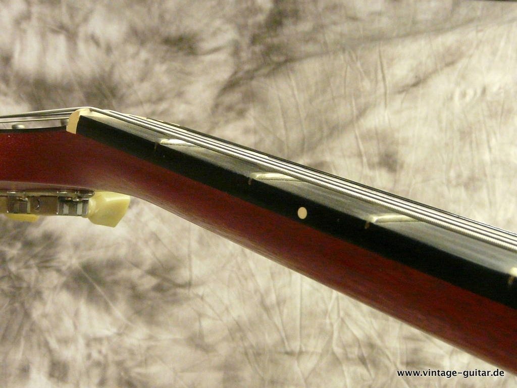 Gibson_SG-Standard-2003-faded-brown-010.JPG