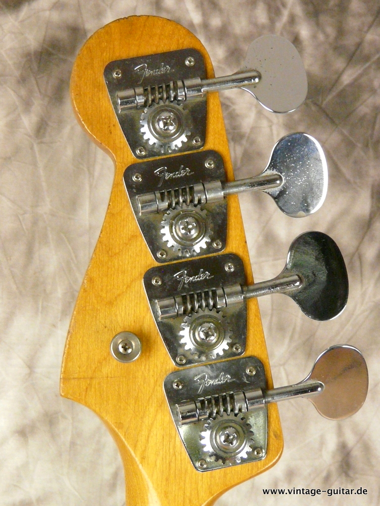 Fender_Jazz_Bass-1966-1867-sunburst-006.JPG