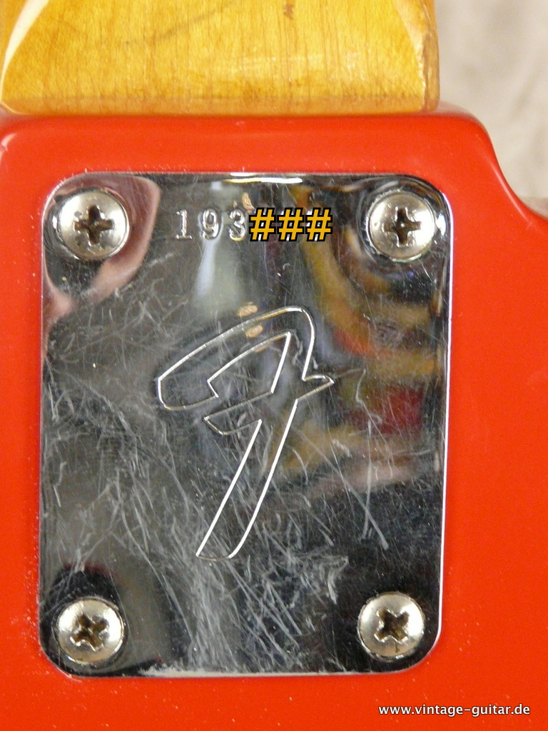 Fender_Jazz_Bass-1967-refin-dakota_red-007.JPG