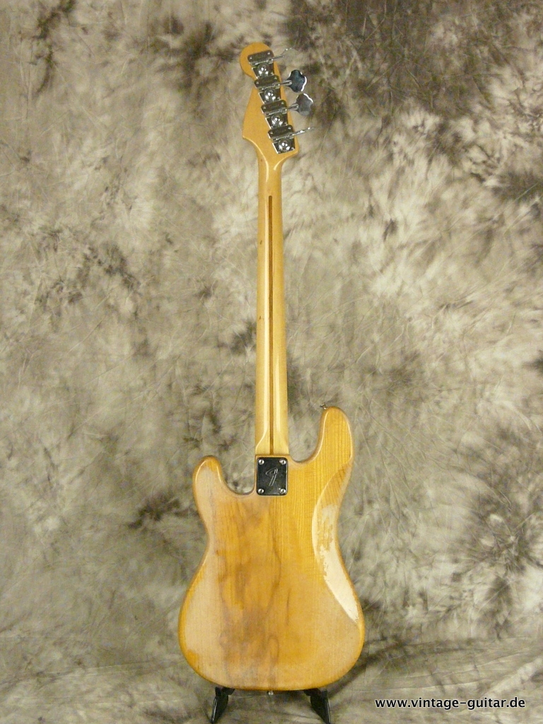 Fender_Precision-1978-maple-natural-004.JPG