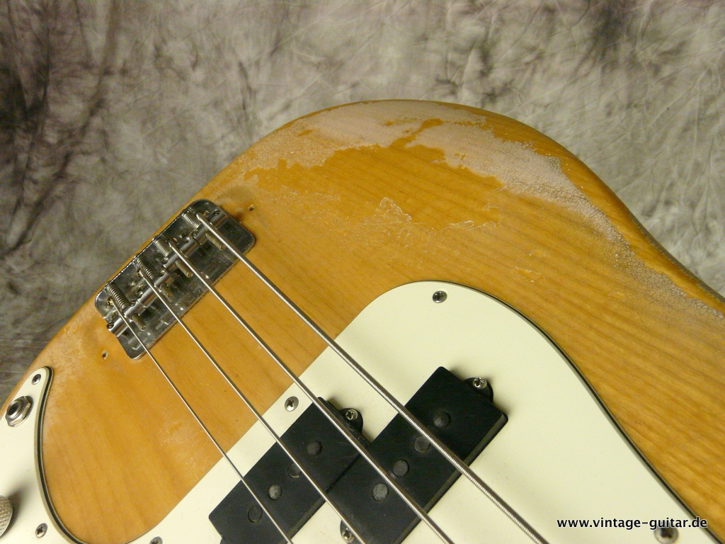 Fender_Precision-1978-maple-natural-011.JPG