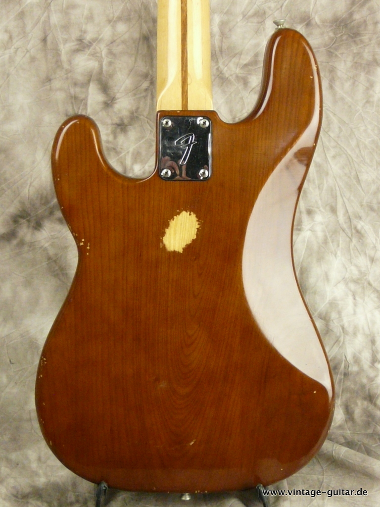 Fender_precision_bass-1976-mocha-005.JPG