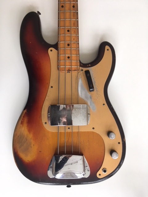 XXX-Fender_precision-Bass-1959-sunburst-001.JPG