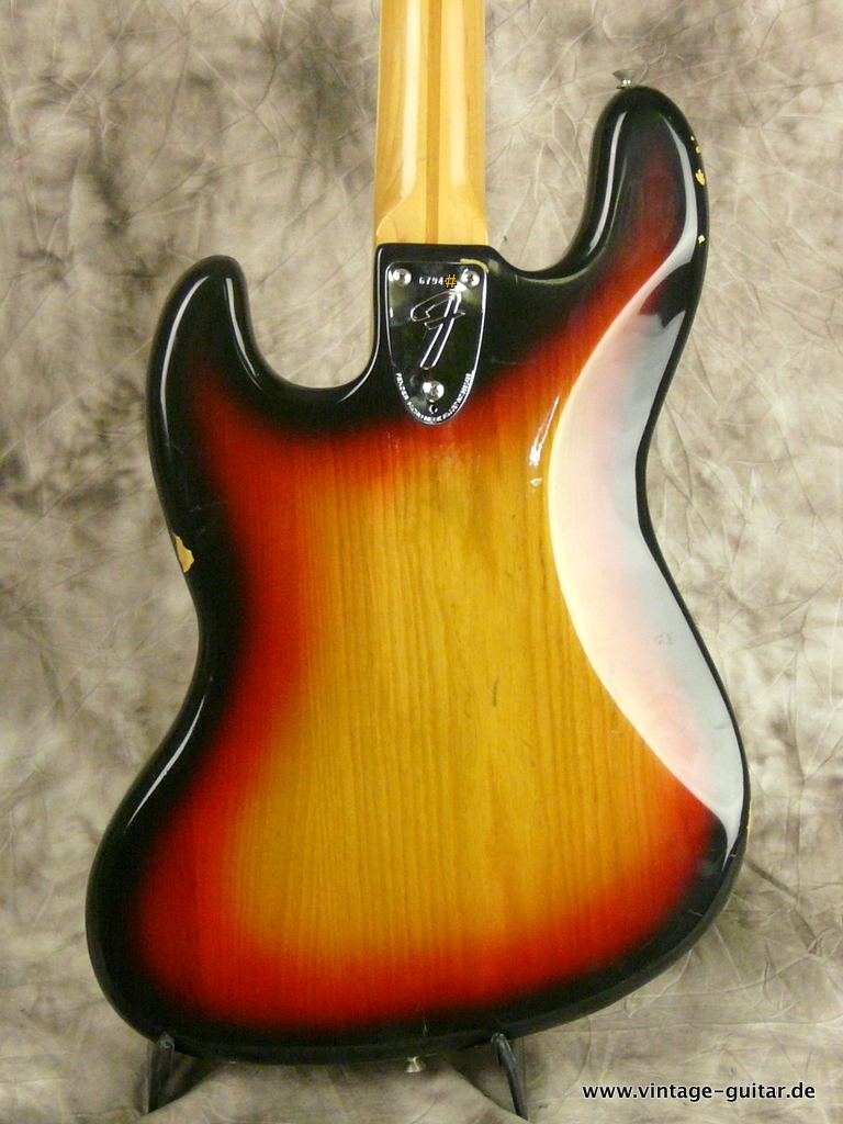 Fender-Jazz_Bass-1976-sunburst-005.JPG