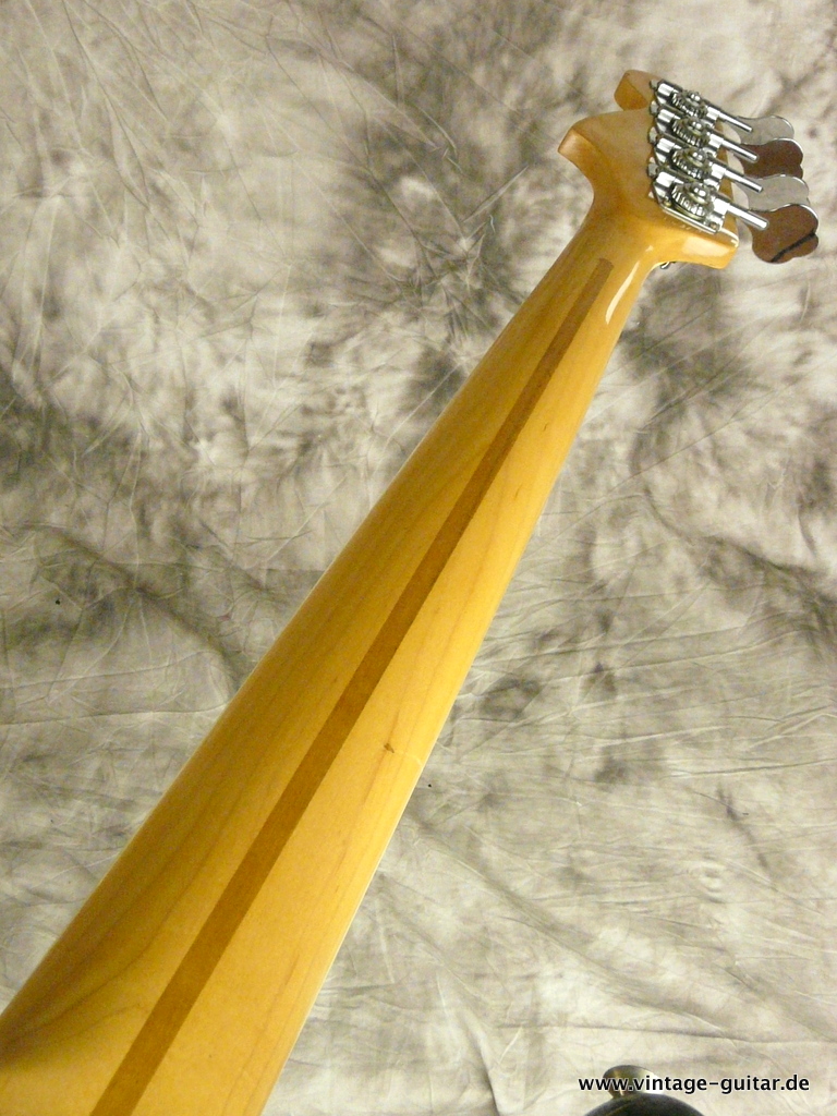 Fender-Jazz_Bass-1976-sunburst-008.JPG