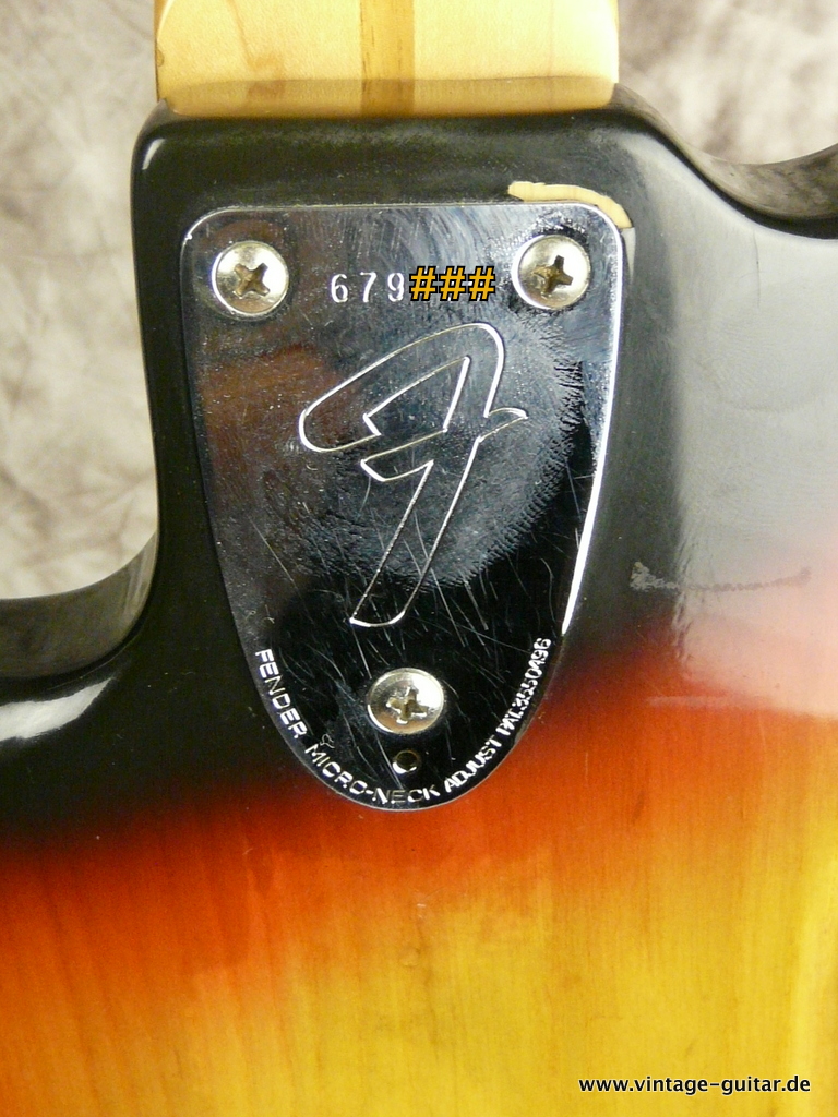 Fender-Jazz_Bass-1976-sunburst-009.JPG